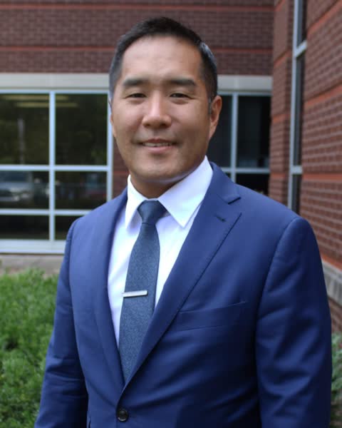 Dr. Chi Lim