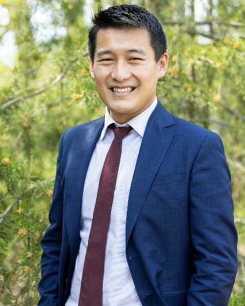 Dr. Ian Gao